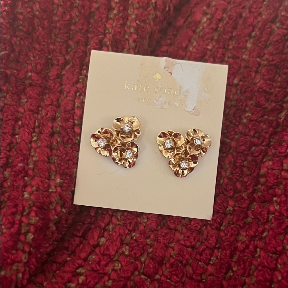 Kate Spade SHINE ON Gold Flower Cluster Earrings - Picture 2 of 5